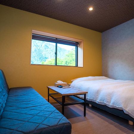 Locomotion Coffee And Bed Tateyama  Exterior photo